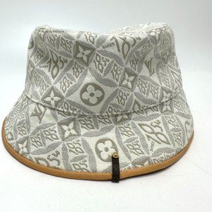 Authentic LOUIS VUITTON M77440 Shape Monogram Jacquard hat cotton BeigeBased